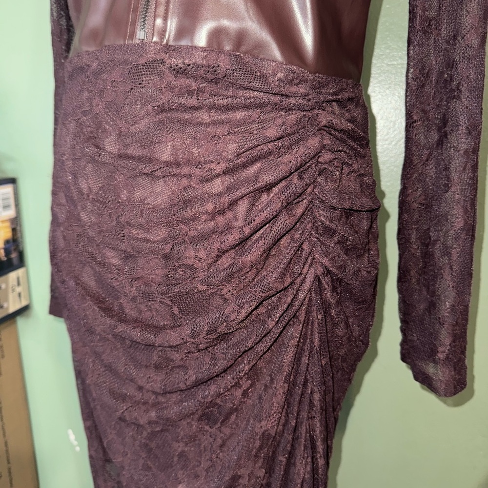 OYROSY beautiful dress with beautiful lace - Picture 9 of 13